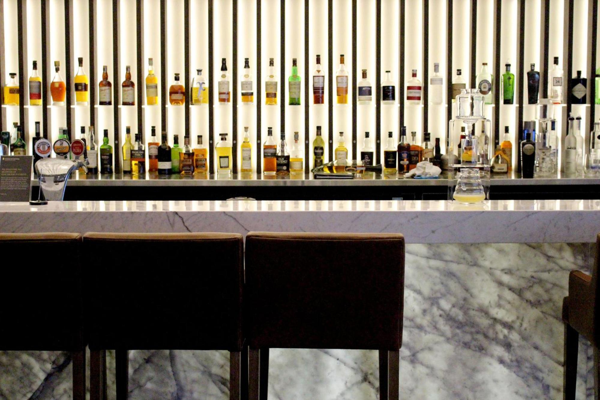 Intercontinental Wellington By Ihg Hotell Eksteriør bilde The bar at the 101 bar