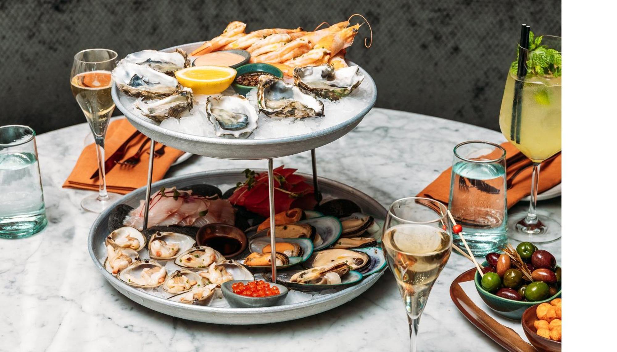Intercontinental Wellington By Ihg Hotell Eksteriør bilde Seafood platter